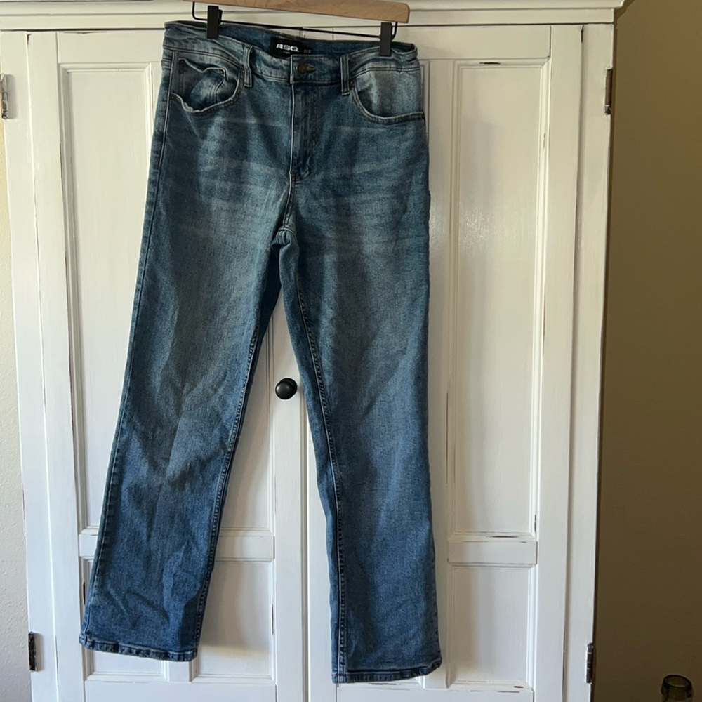 RSQ Straight Jeans (31x32)